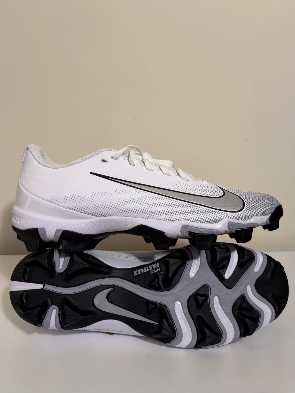 Nike Vapor Edge Fastflex Cleats White/Black – New with Tags